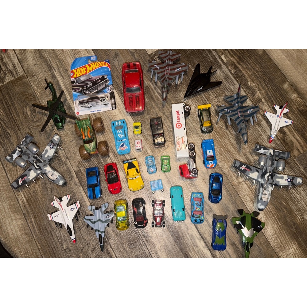 Toy Airplane Helicopter Car Lot of 33 Hot Wheels Planes Mixed As Is Disney